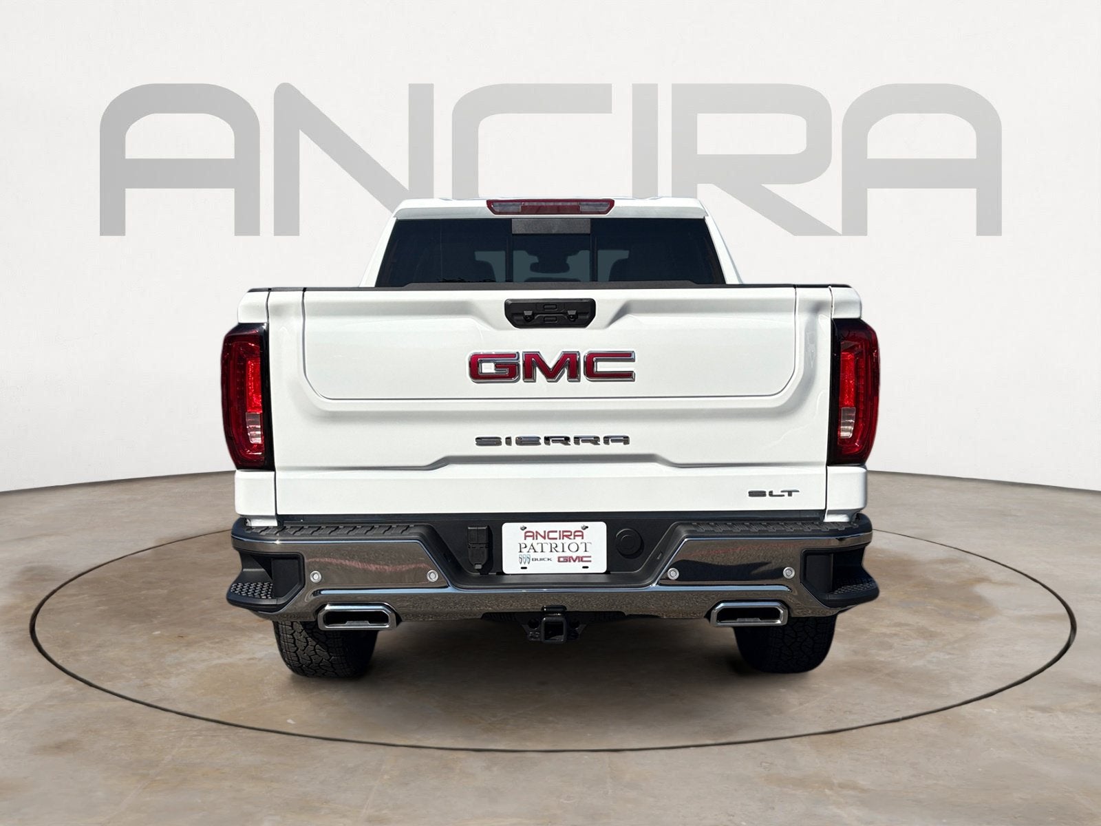 2026 GMC Sierra 1500 SLT - Photo 9