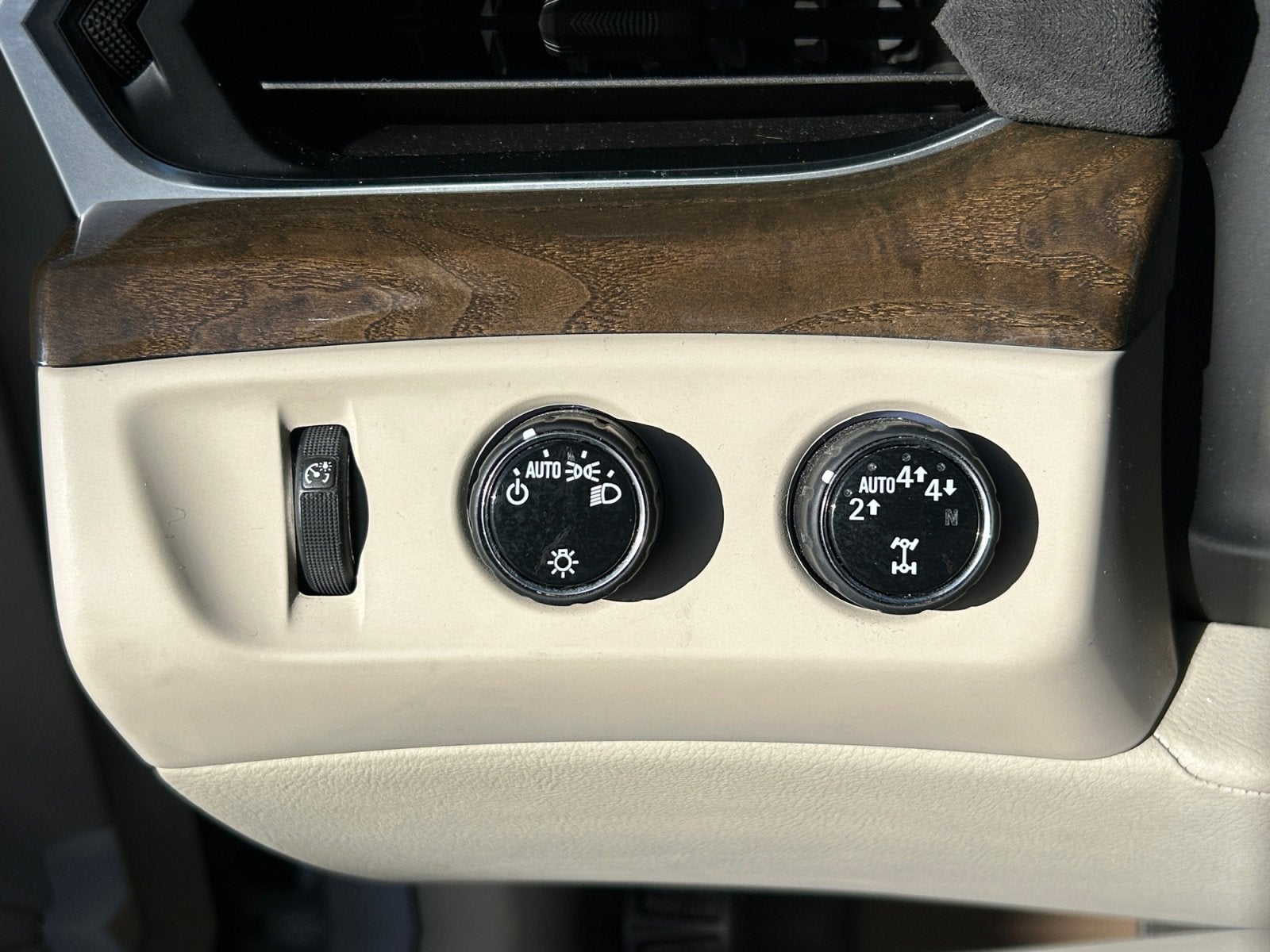 2020 Cadillac Escalade ESV Luxury