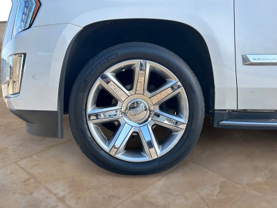 2020 Cadillac Escalade ESV Luxury