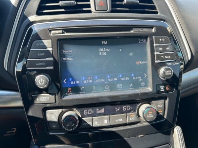 2017 Nissan Maxima SR