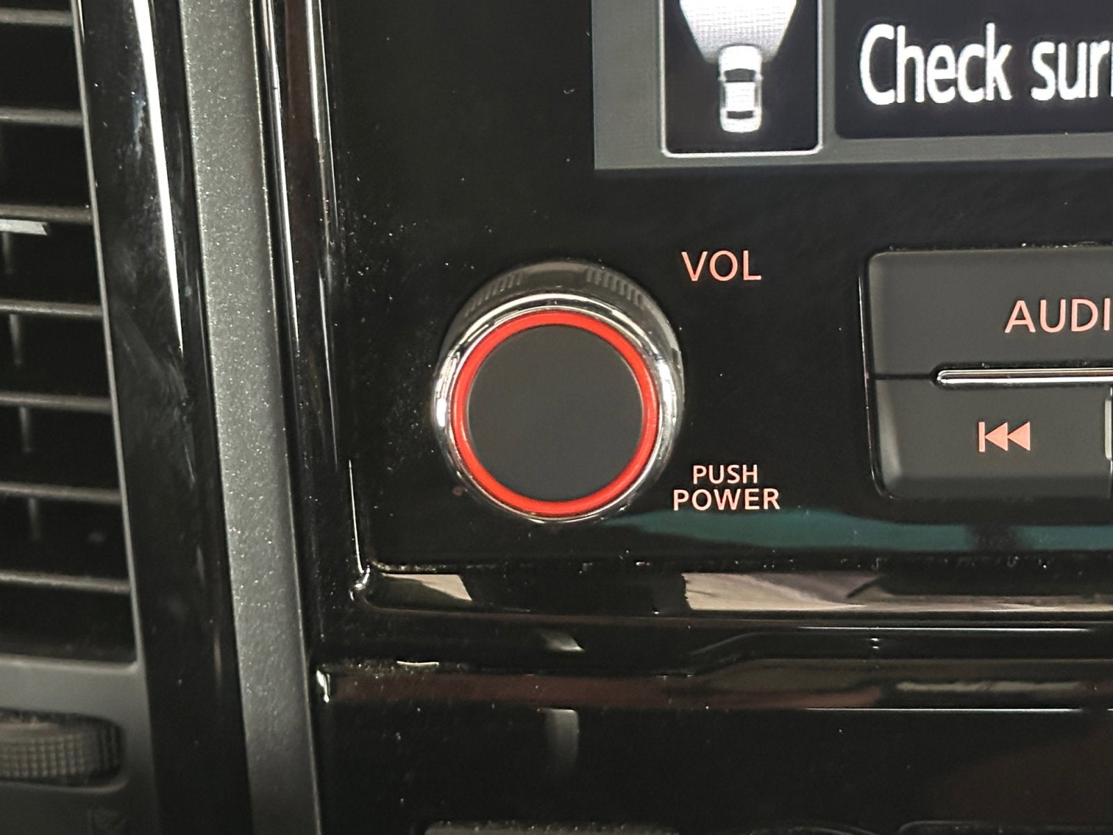 2023 Nissan Titan PRO-4X