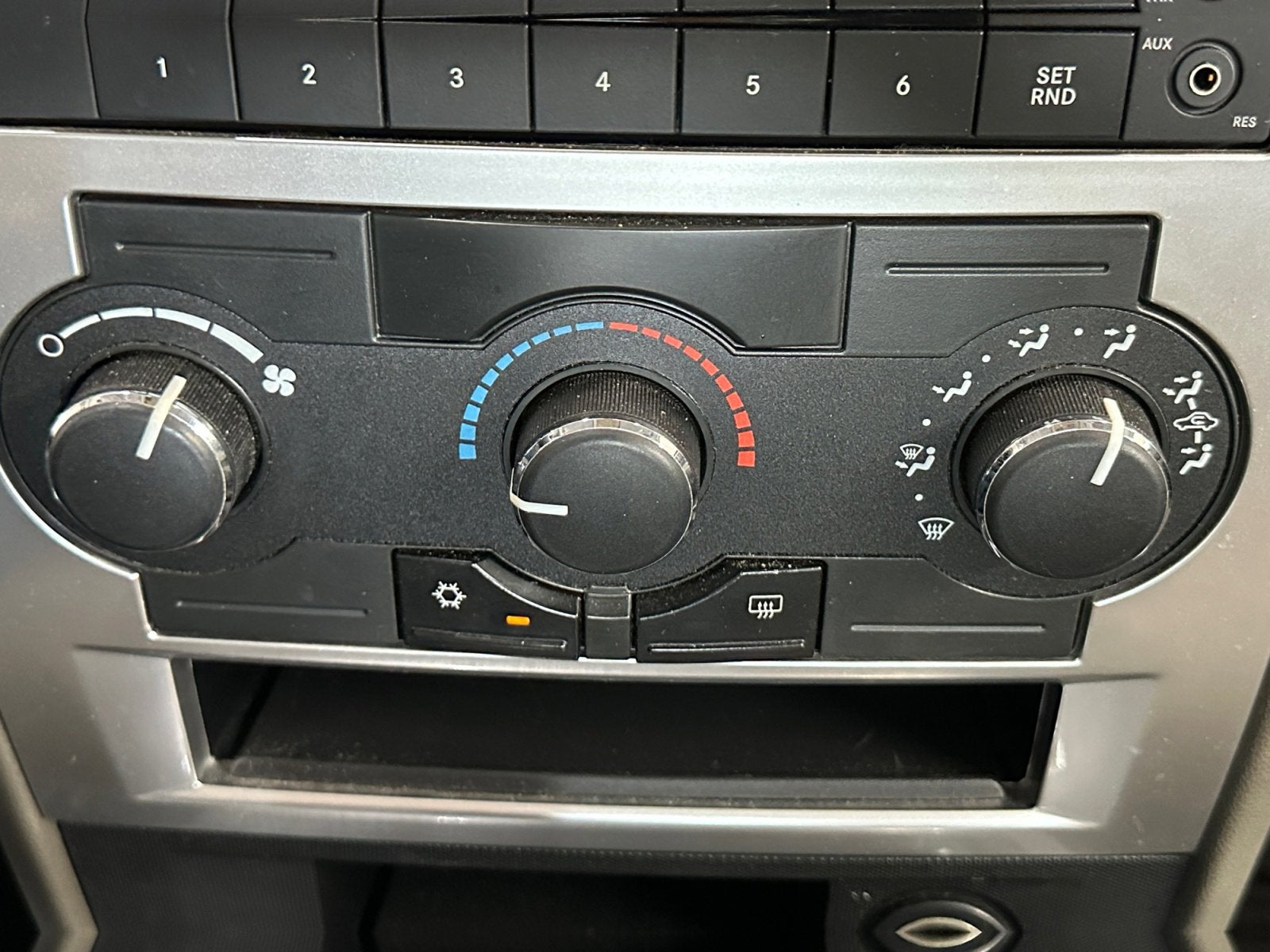 2009 Chrysler 300 LX