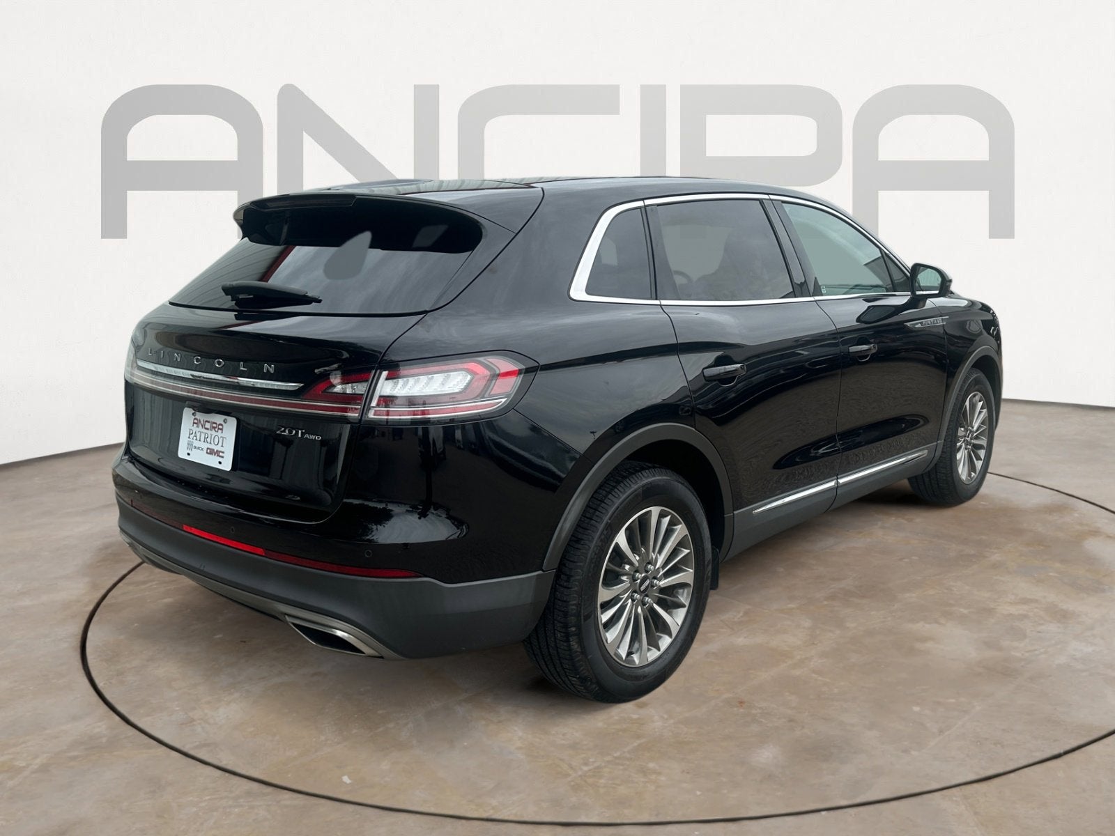 2019 Lincoln Nautilus Select