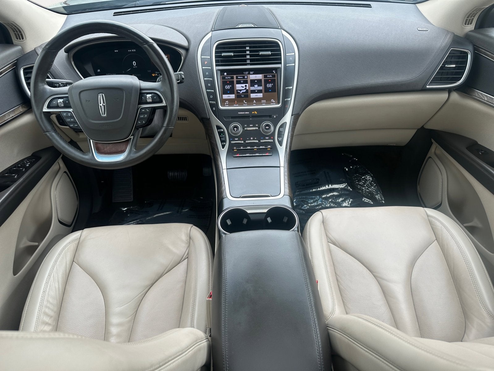 2019 Lincoln Nautilus Select