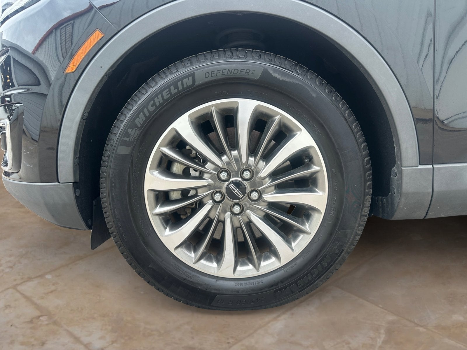 2019 Lincoln Nautilus Select