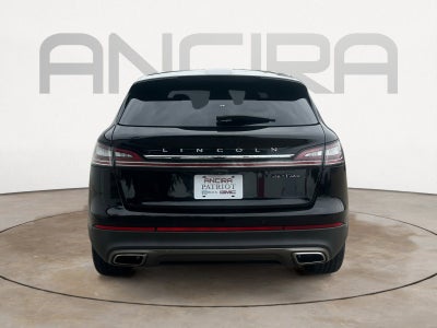 2019 Lincoln Nautilus Select