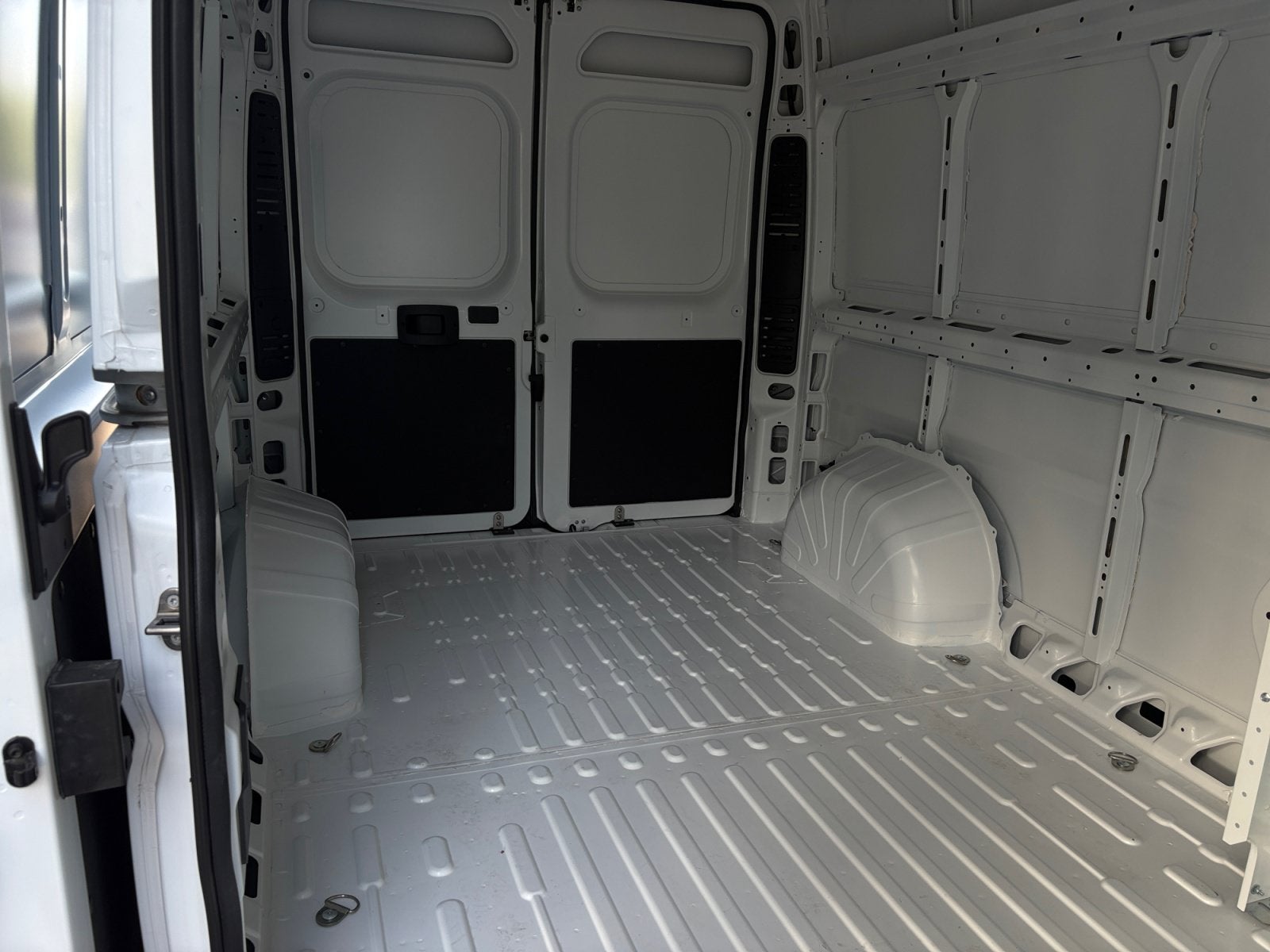 2026 RAM ProMaster 2500 Cargo Van Tradesman High Roof 159" WB w/Pass Seat
