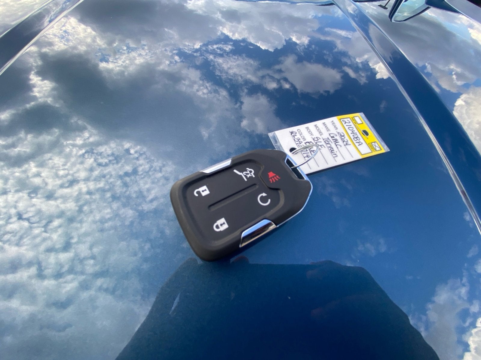 2024 GMC Terrain SLE