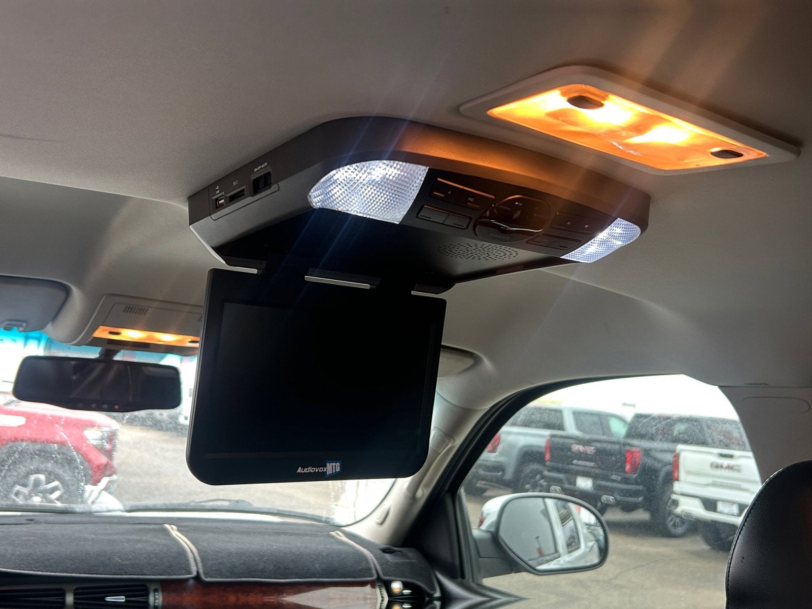 2011 Chevrolet Avalanche LT