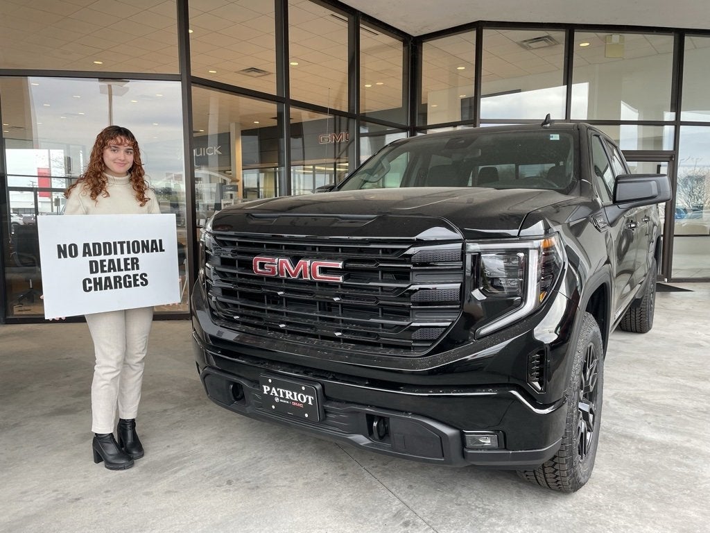 2025 GMC Sierra 1500 Elevation