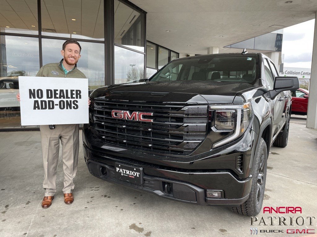 2025 GMC Sierra 1500 Elevation