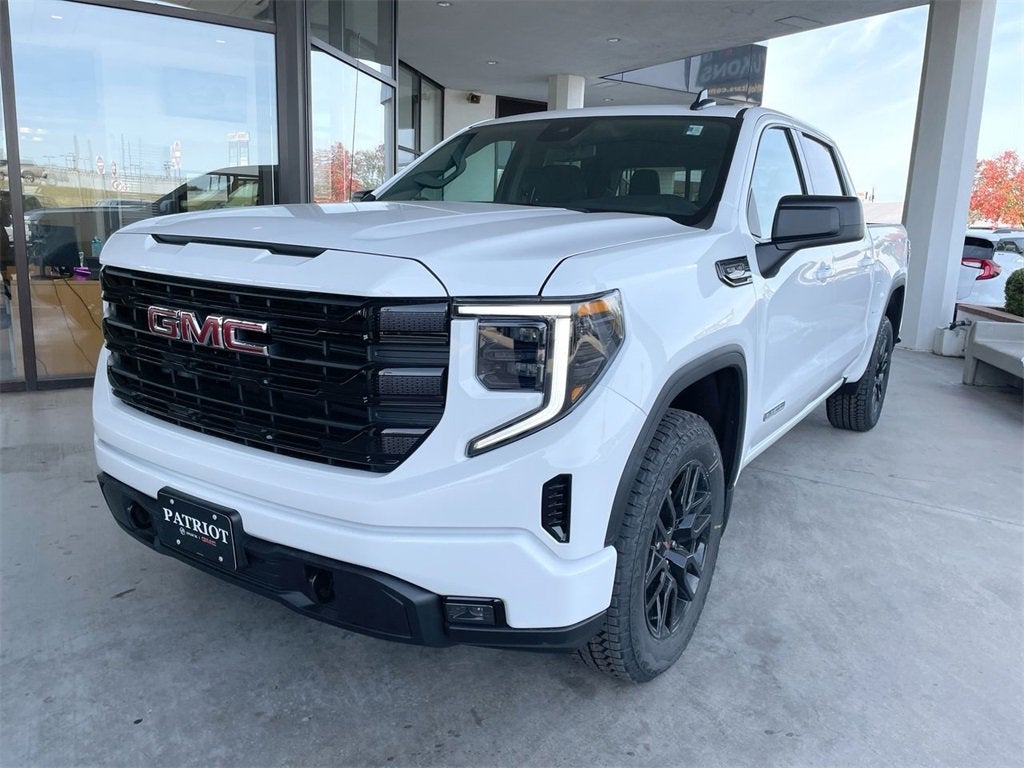 2025 GMC Sierra 1500 Elevation