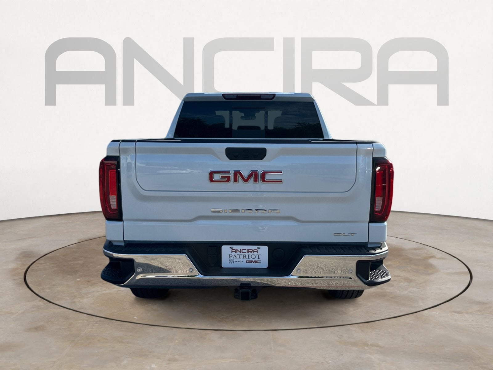2026 GMC Sierra 1500 SLT - Photo 9