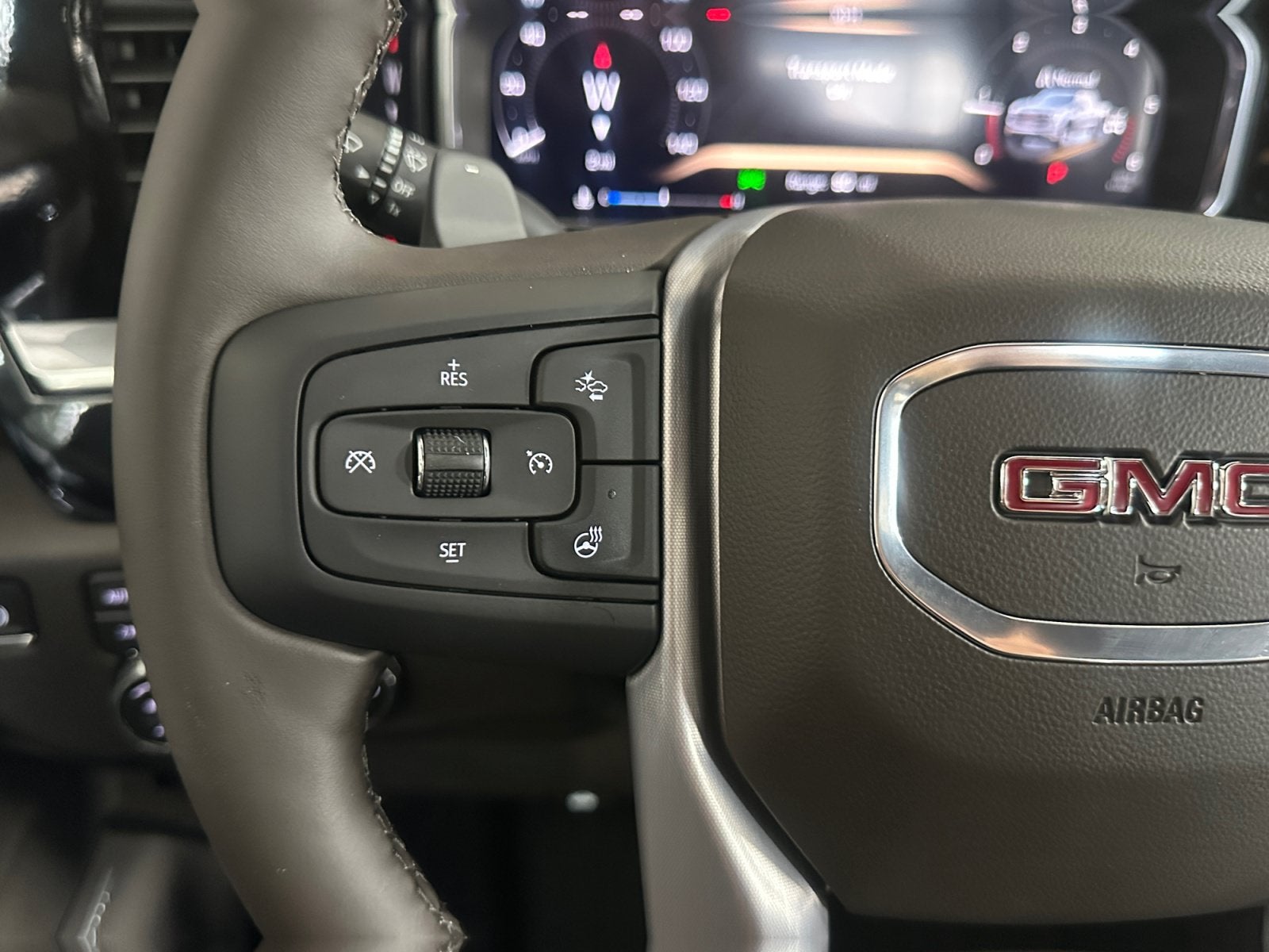 2026 GMC Sierra 1500 SLT - Photo 27