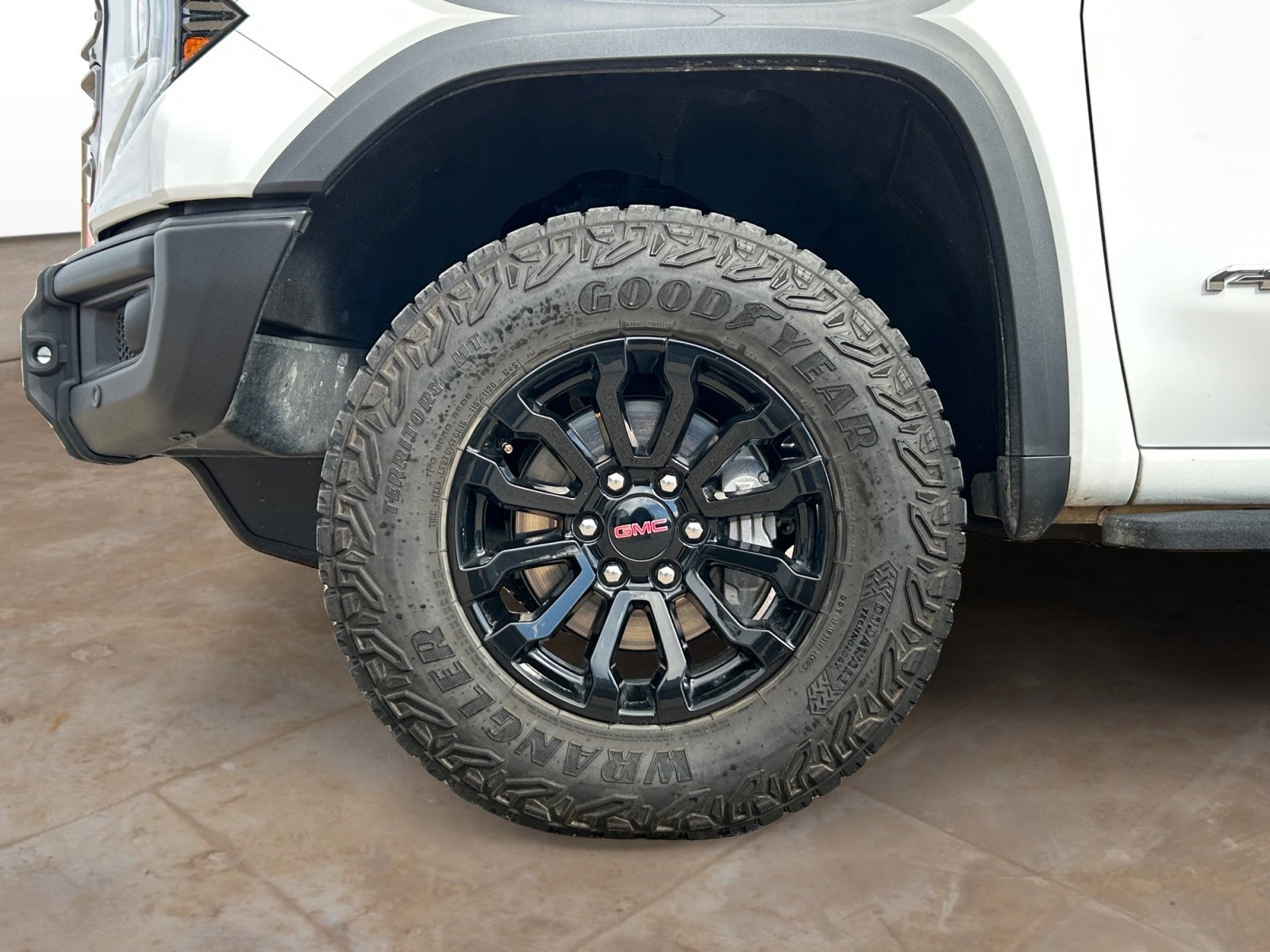 2023 GMC Sierra 1500 AT4X