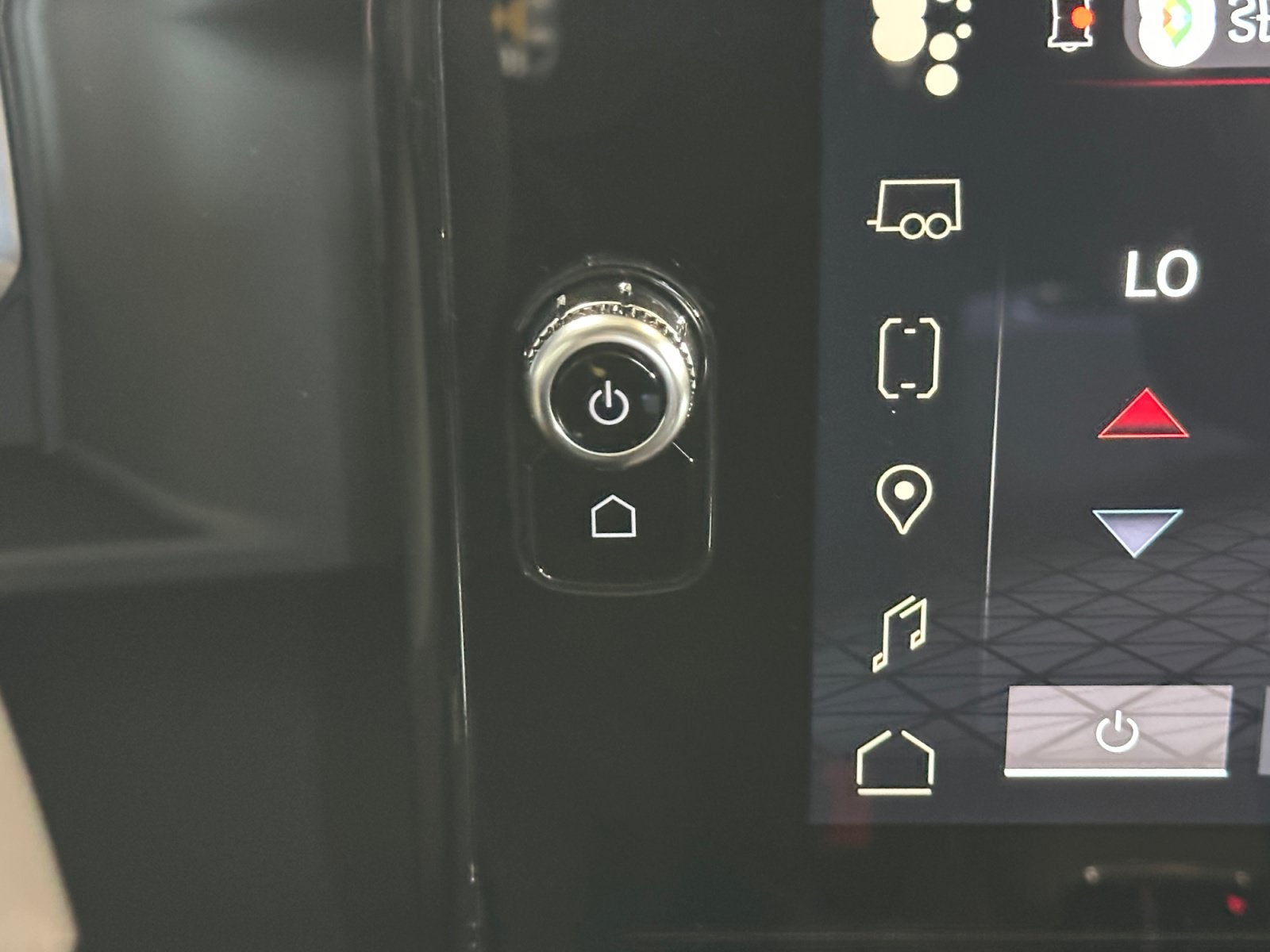 2026 GMC Sierra 1500 Denali - Photo 17