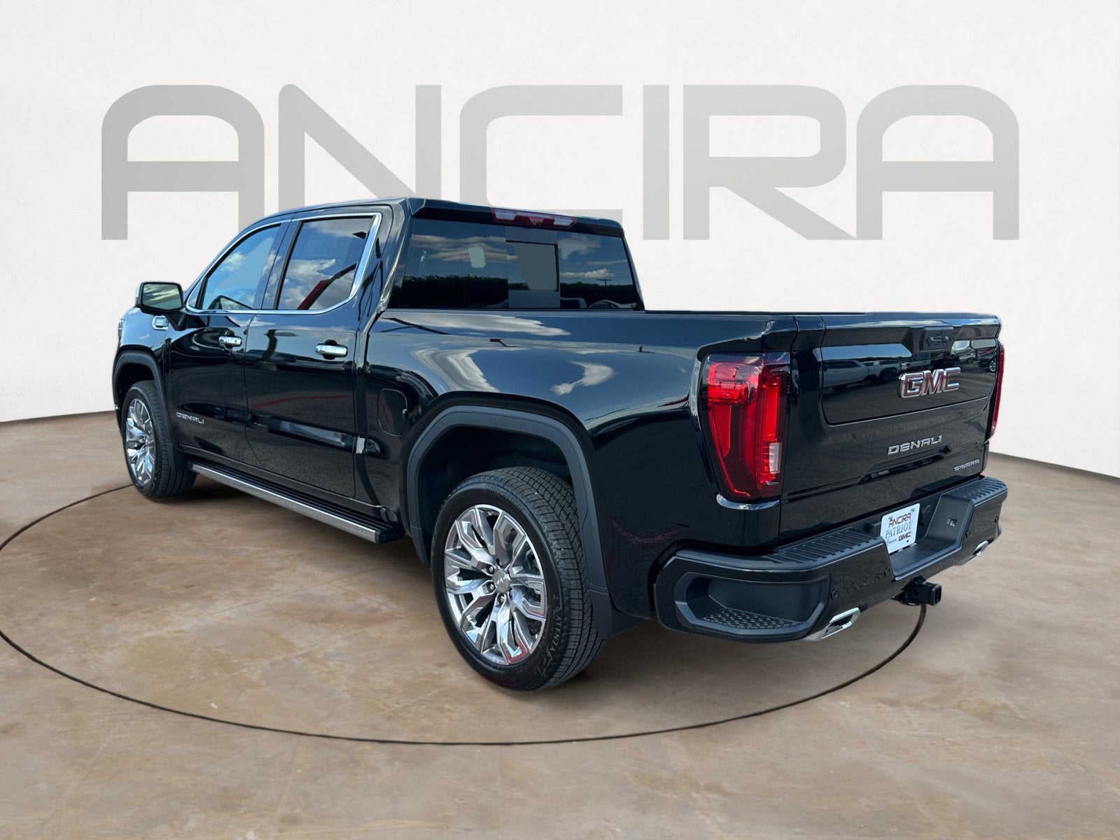 2026 GMC Sierra 1500 Denali - Photo 8