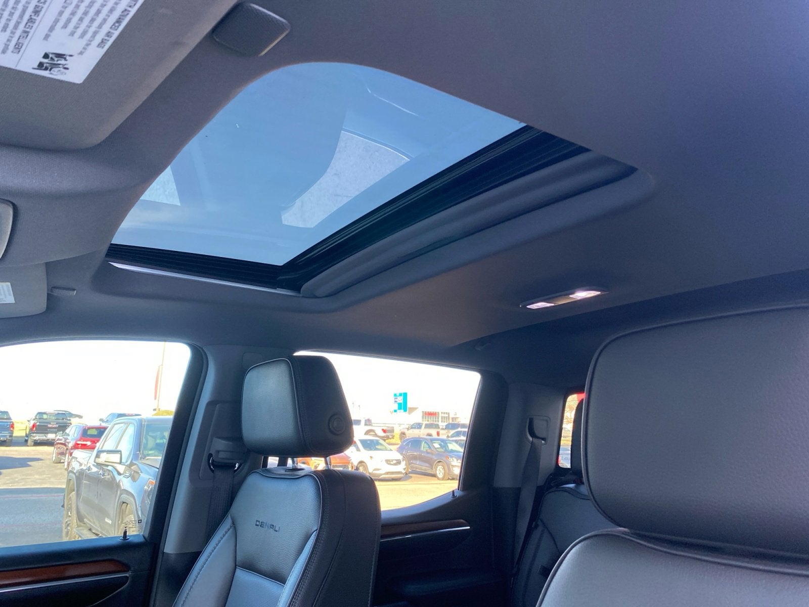 2023 GMC Sierra 1500 Denali