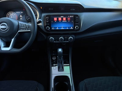 2023 Nissan Kicks SV Xtronic CVT