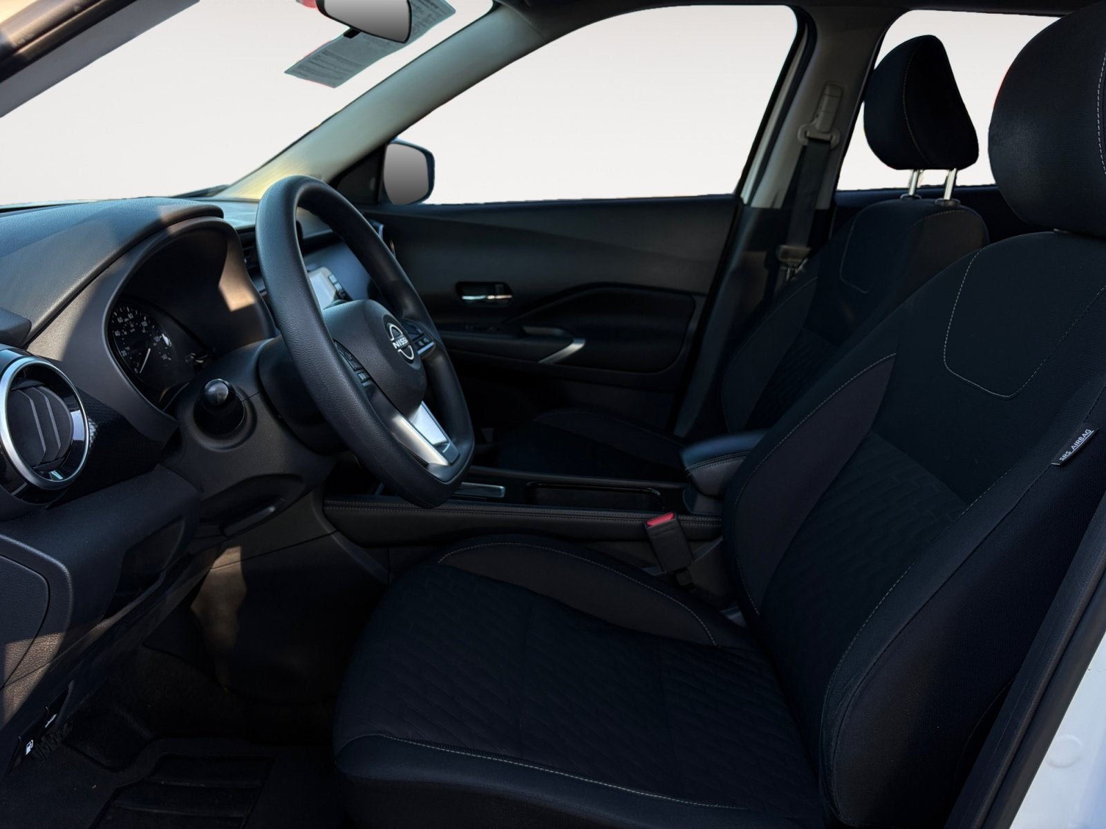 2023 Nissan Kicks SV Xtronic CVT