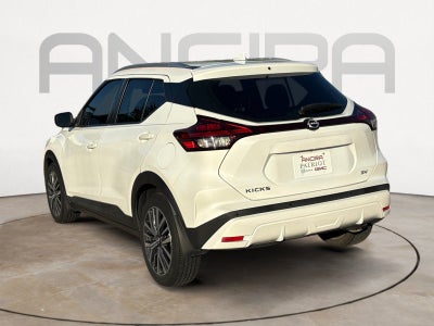 2023 Nissan Kicks SV Xtronic CVT