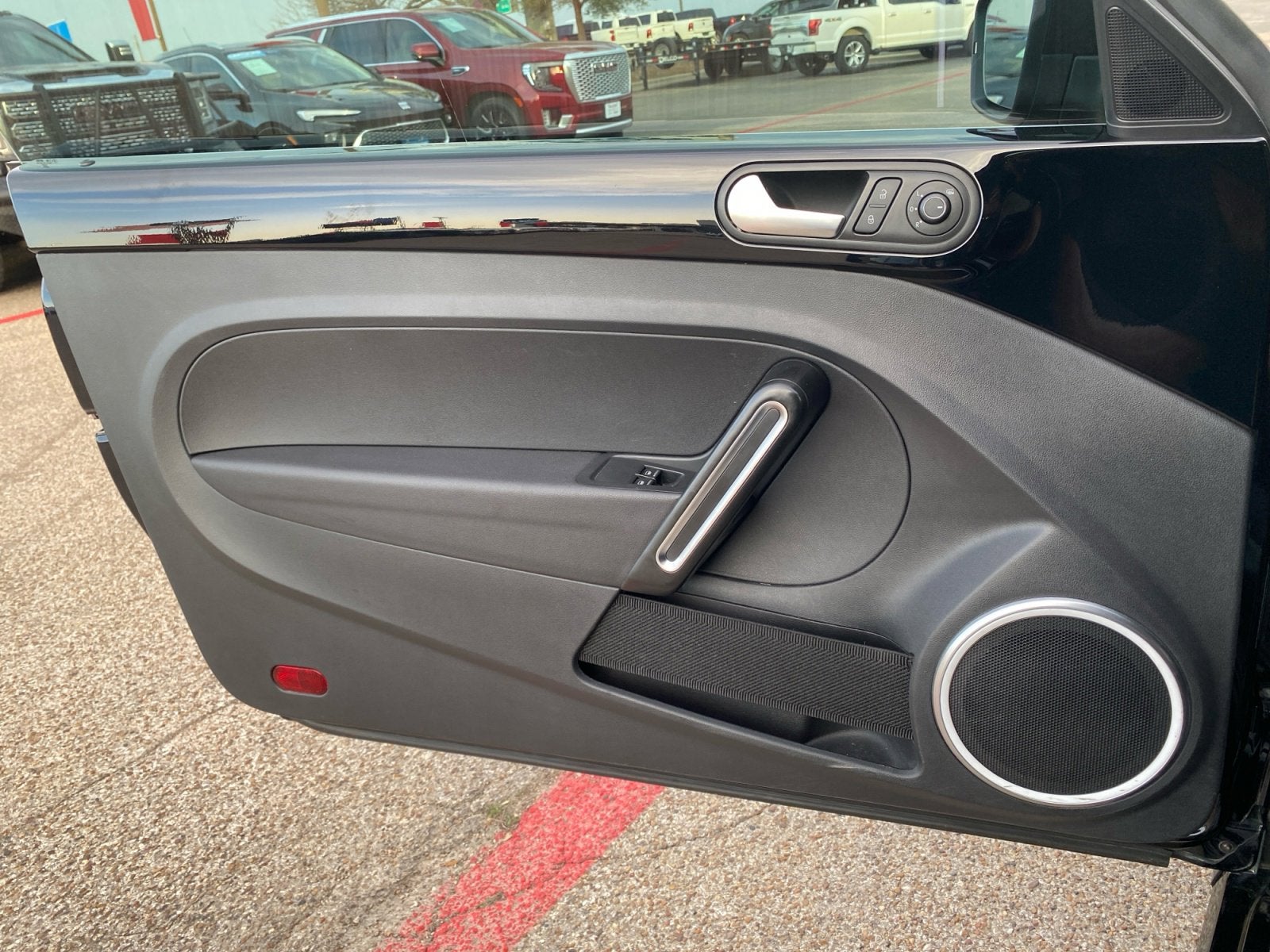 2019 Volkswagen Beetle Convertible S