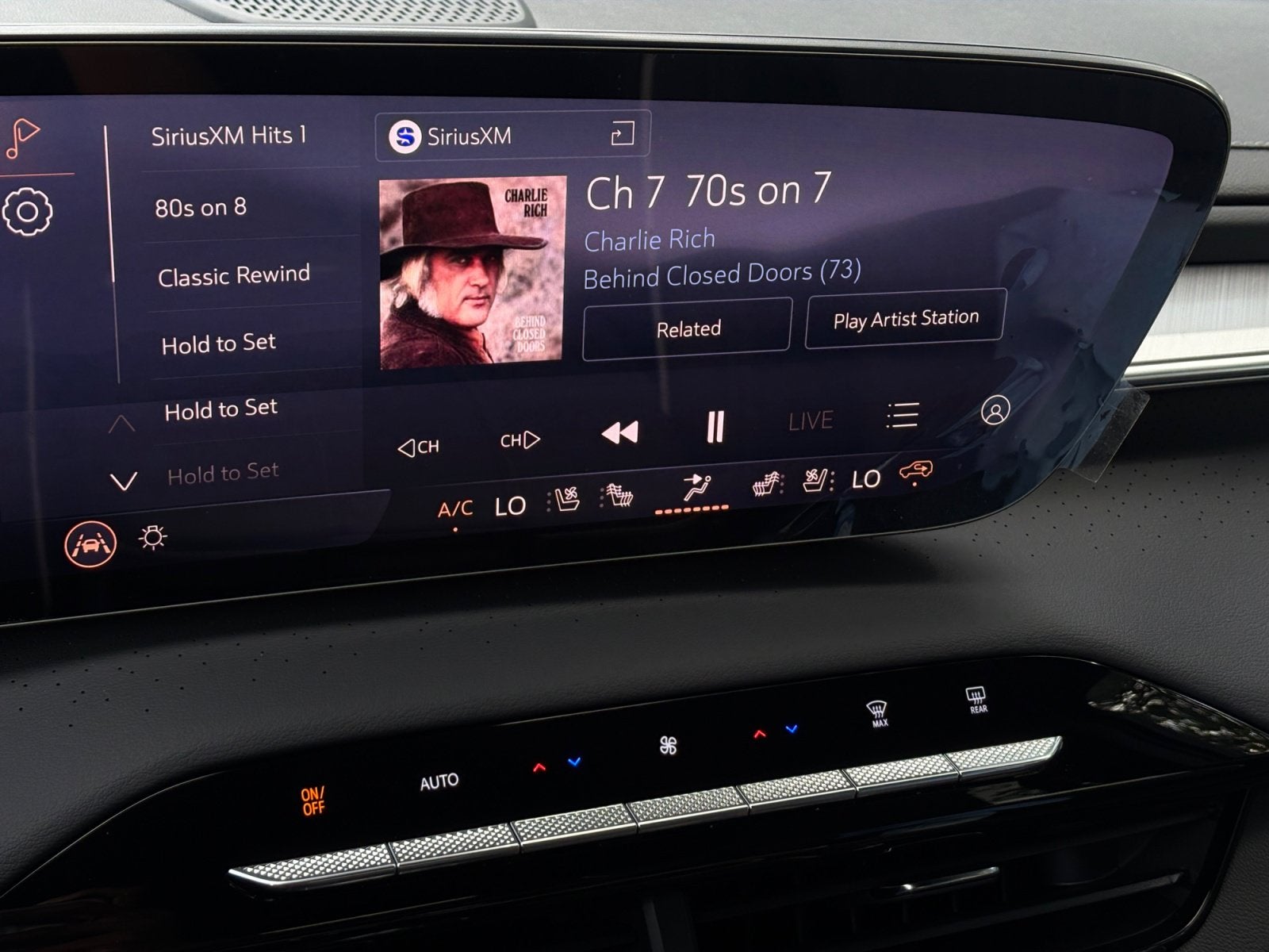 2027 Buick Enclave Avenir