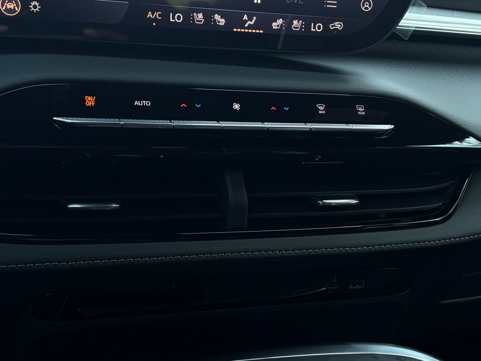 2027 Buick Enclave Avenir