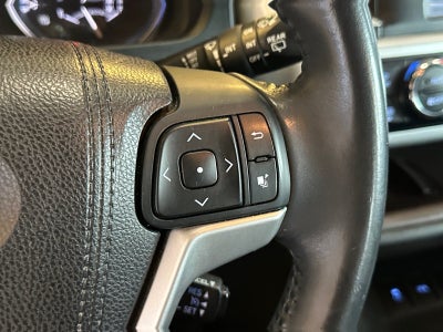 2016 Toyota Highlander XLE V6