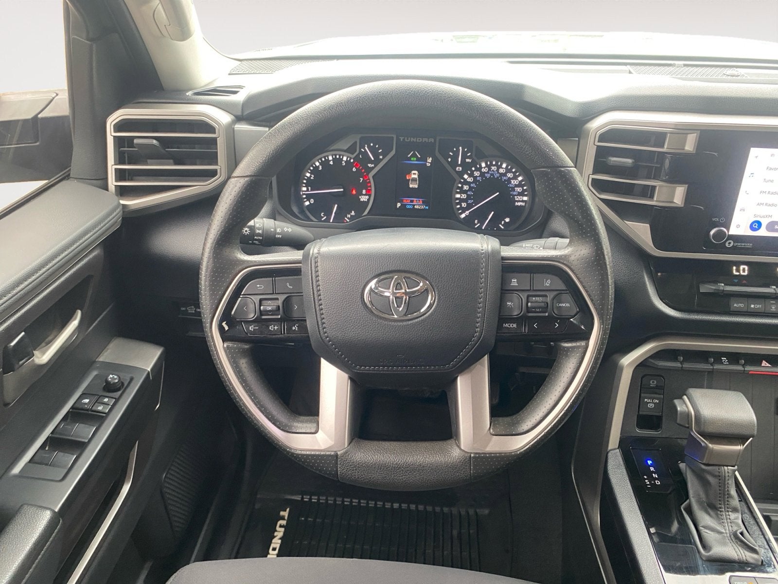 2022 Toyota Tundra 2WD SR5