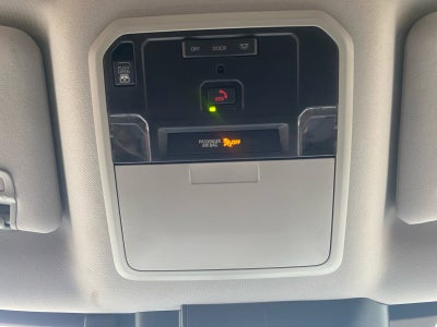 2022 Toyota Tundra 2WD SR5