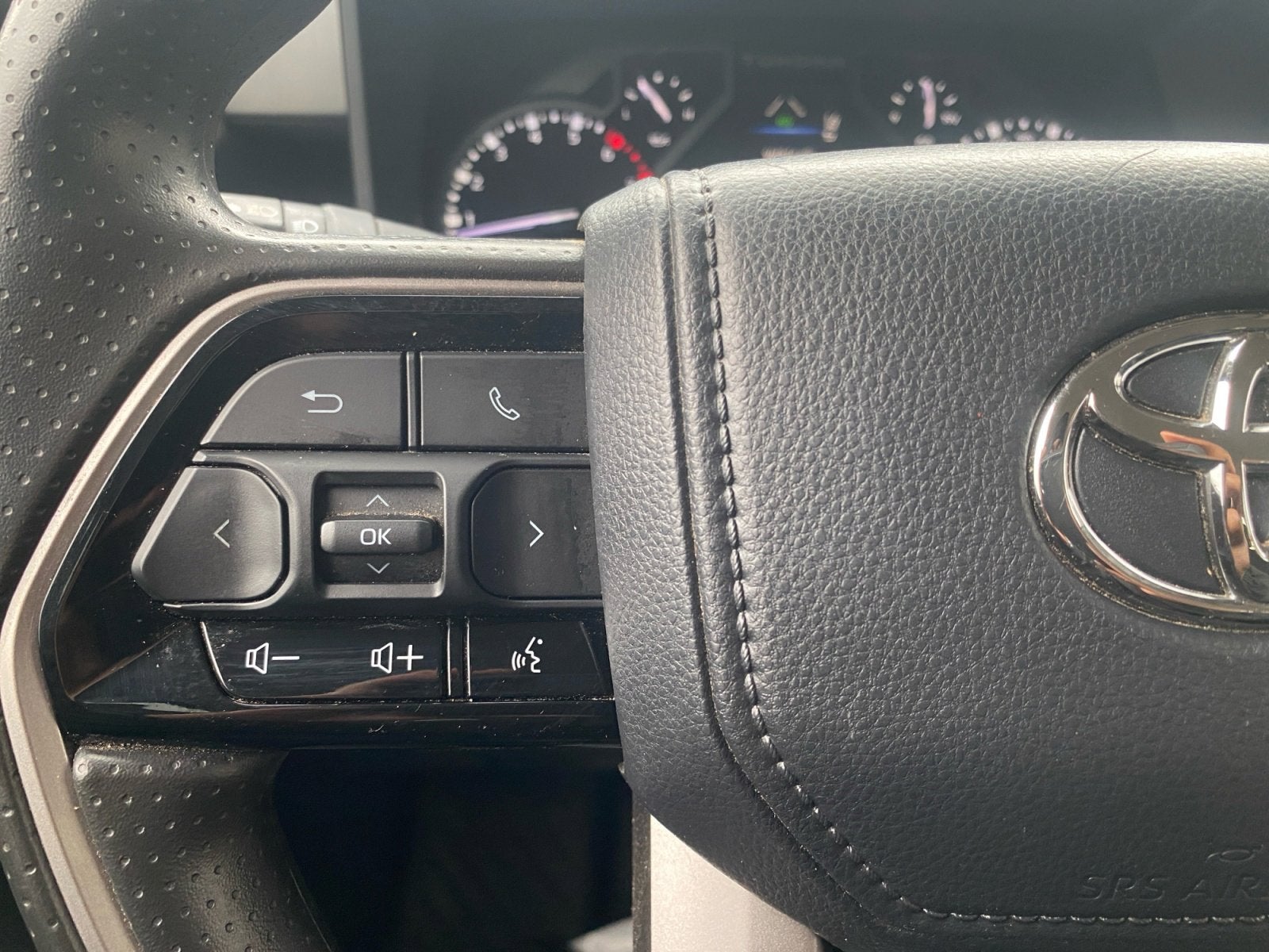 2022 Toyota Tundra 2WD SR5