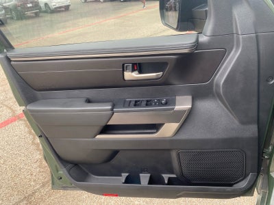 2022 Toyota Tundra 2WD SR5