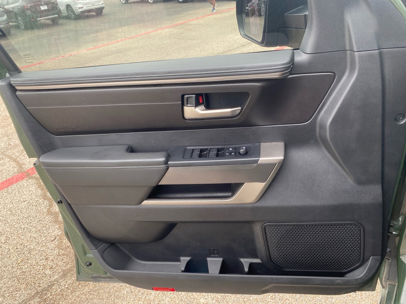 2022 Toyota Tundra 2WD SR5