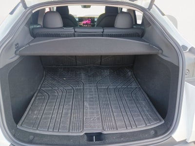 2026 Tesla Model Y Premium