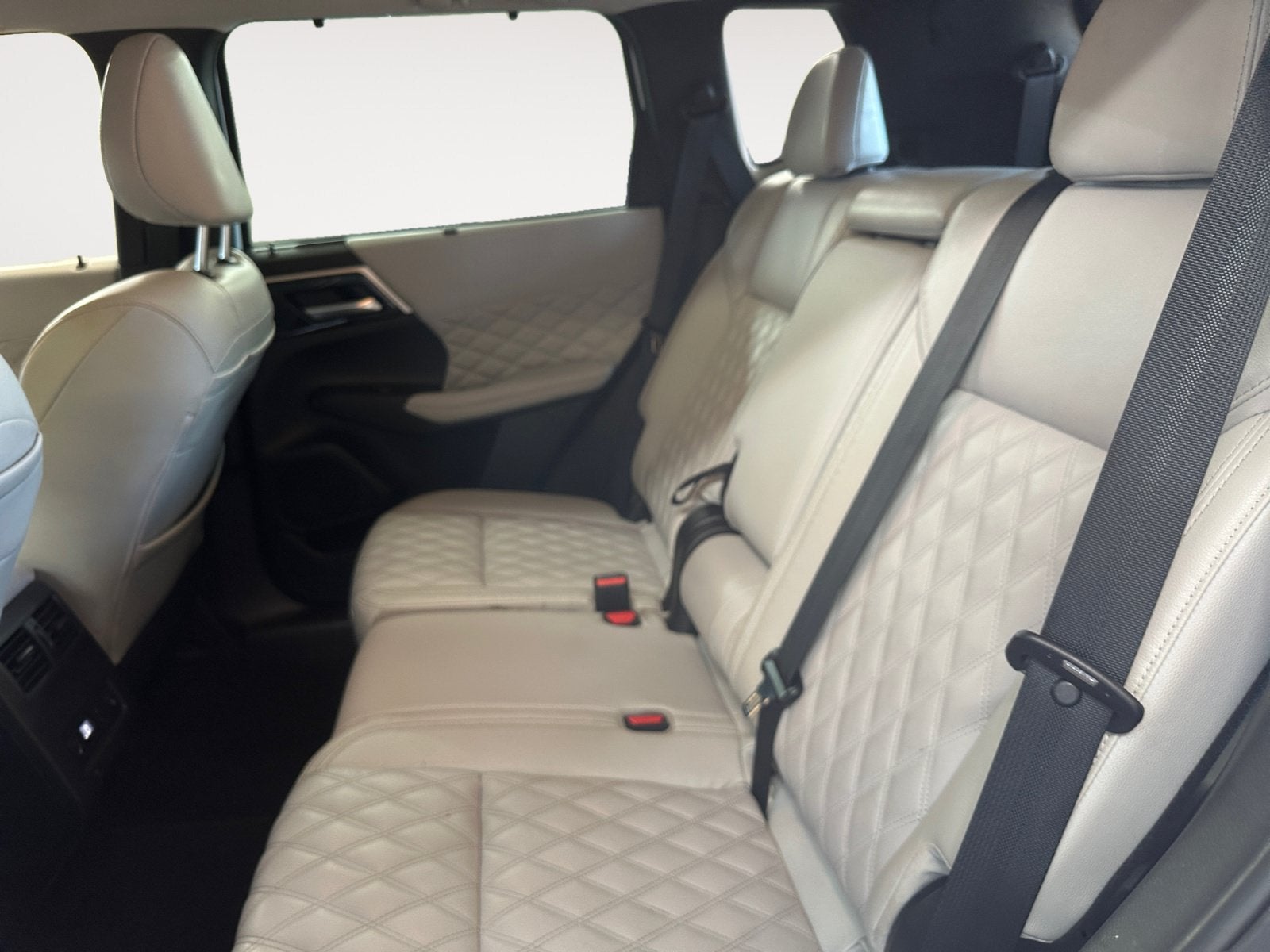 2023 Mitsubishi Outlander SEL 2.5 2WD