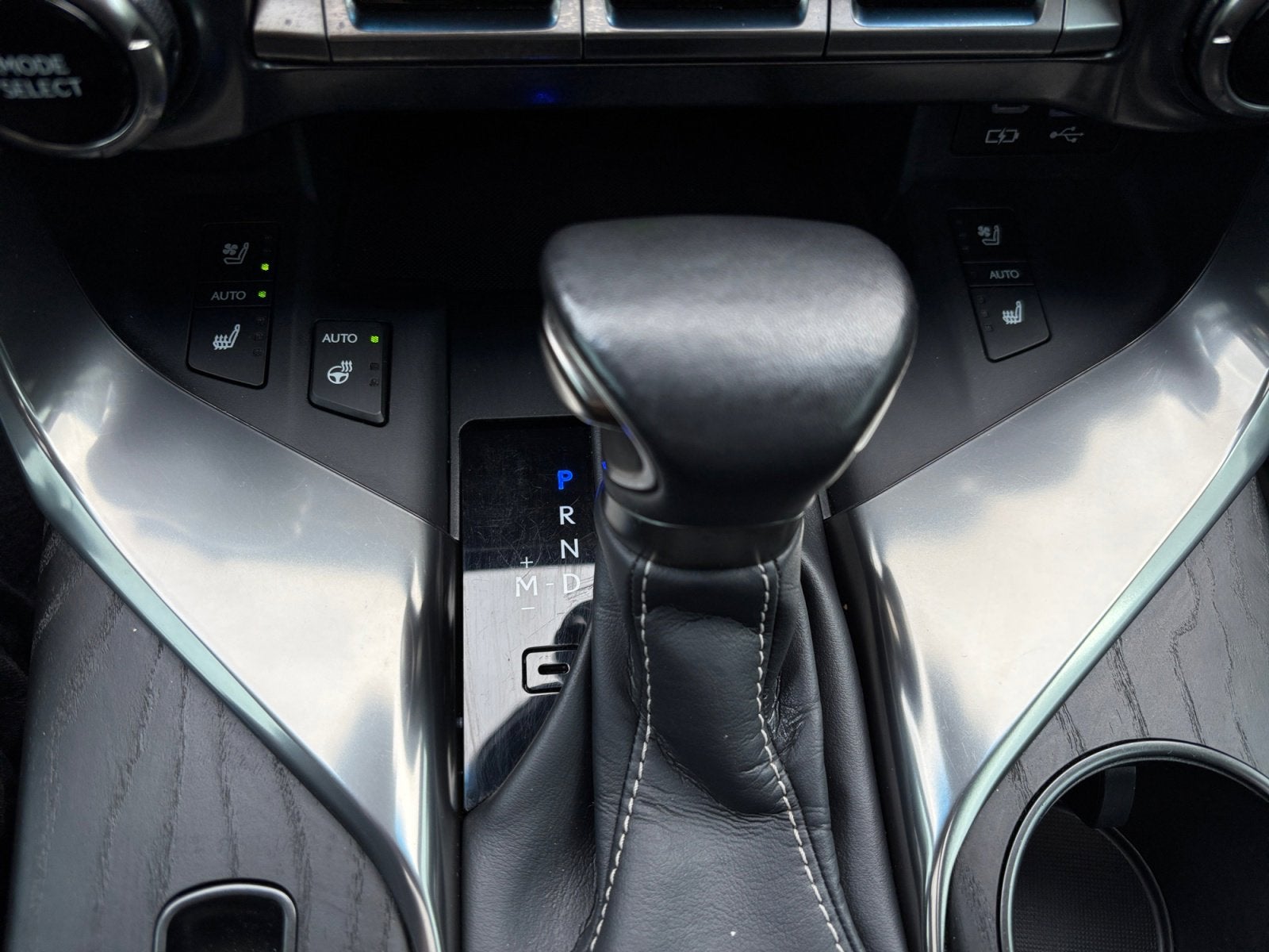 2023 Lexus LX LX 600 Premium