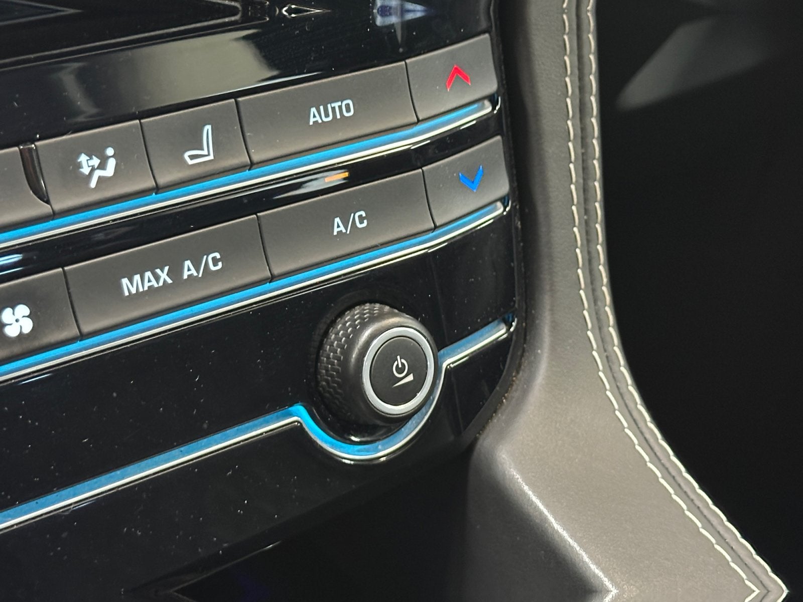 2020 Jaguar F-PACE SVR P550 AWD Automatic