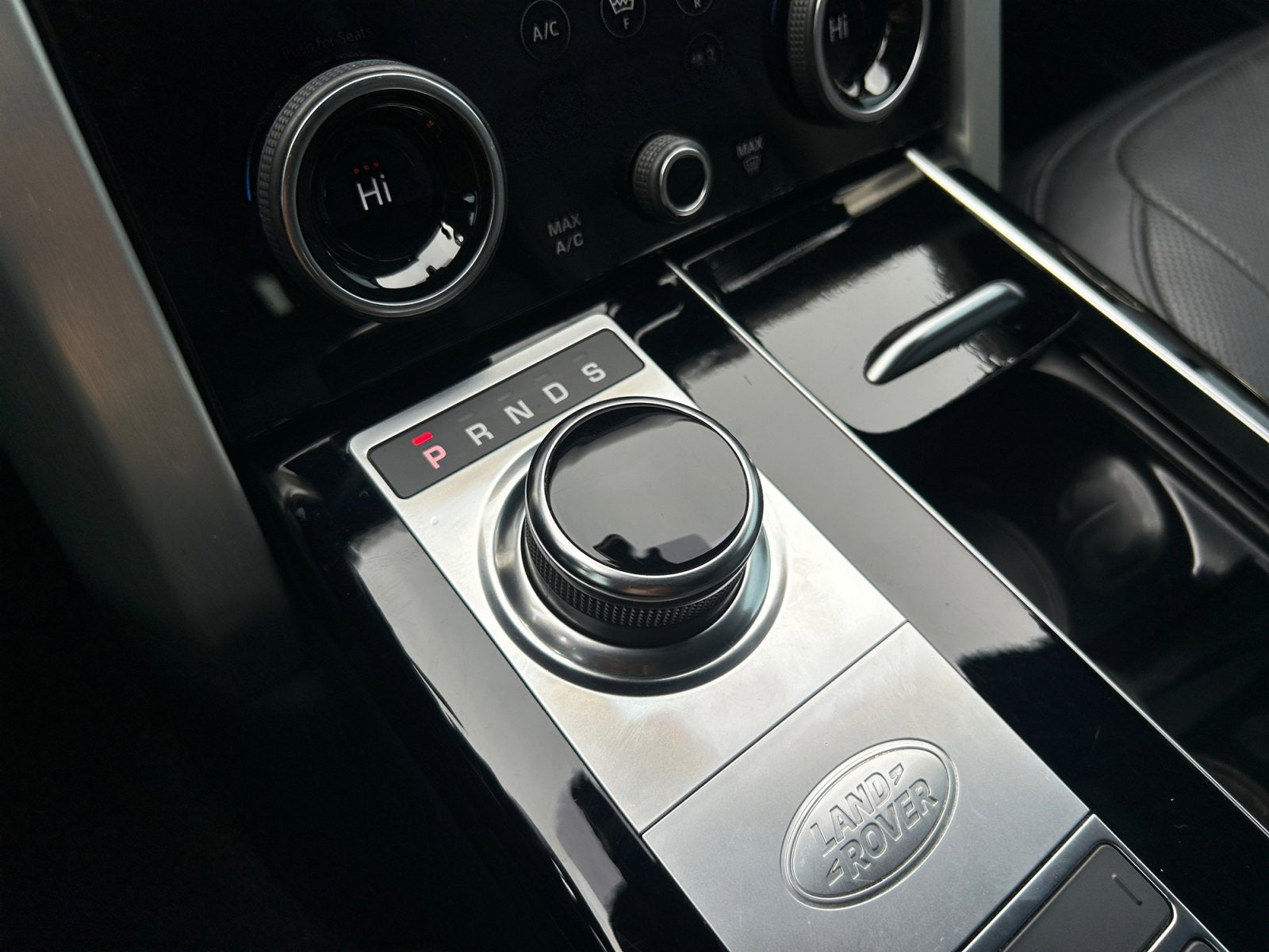 2019 Land Rover Range Rover HSE