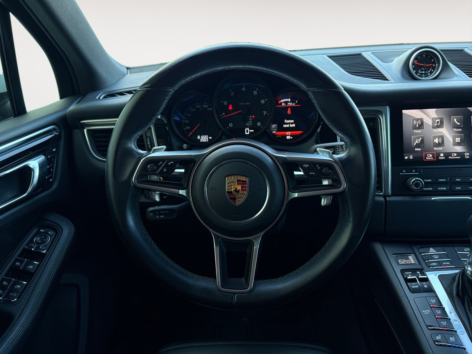 2017 Porsche Macan NA