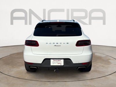 2017 Porsche Macan NA